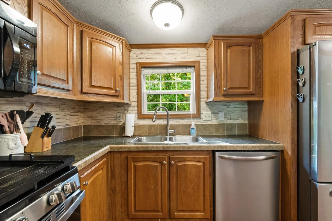 Photo of 1700 Highgate