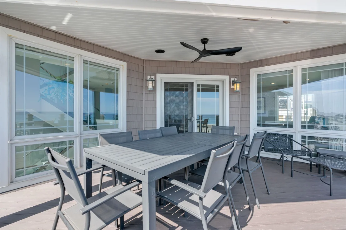Photo of 741 Ocean