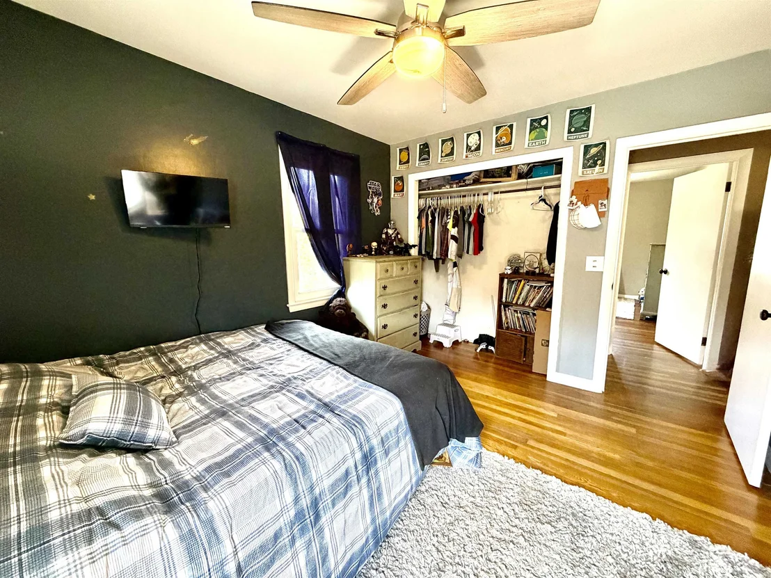 Photo of 471 Madison