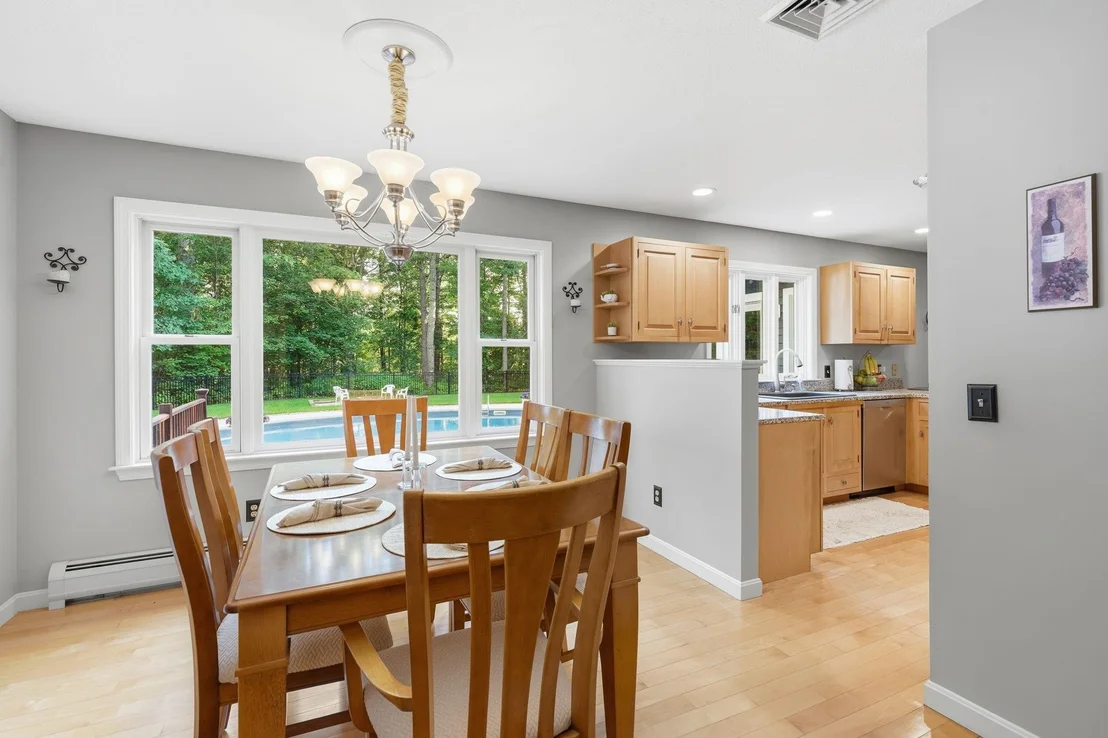 Photo of 19 Tamarack
