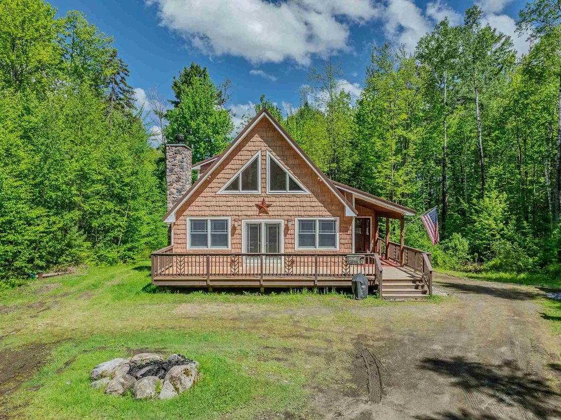 Photo of 1560 Cherry Valley