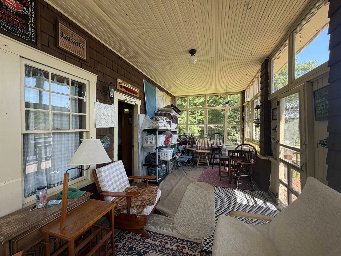 Photo of 263 Cedar Pond