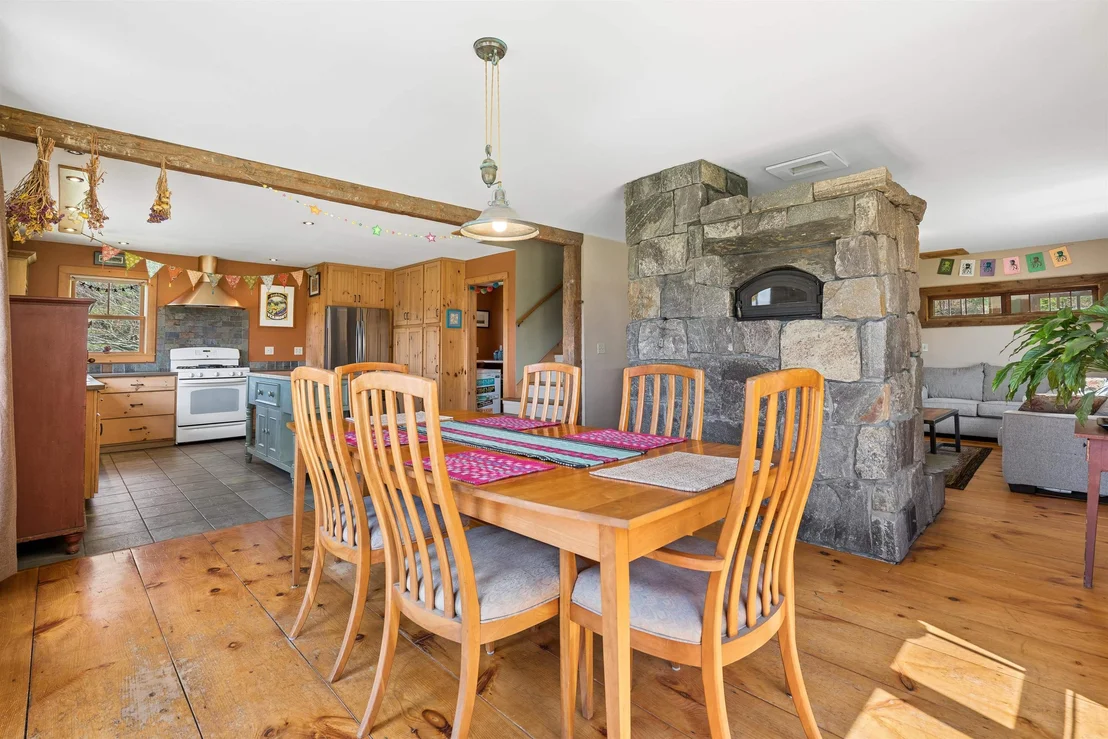 Photo of 3673 Fish Hill