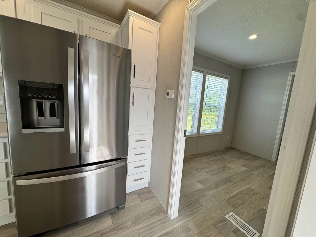 Photo of 28 Pine