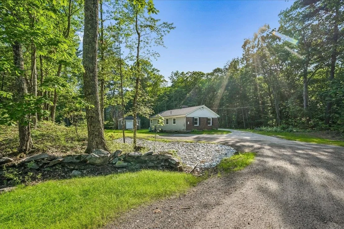 Photo of 319 Windham