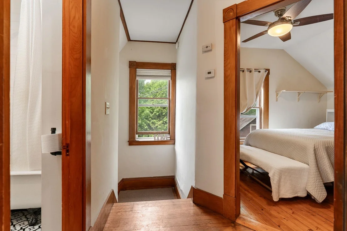 Photo of 208 Elm