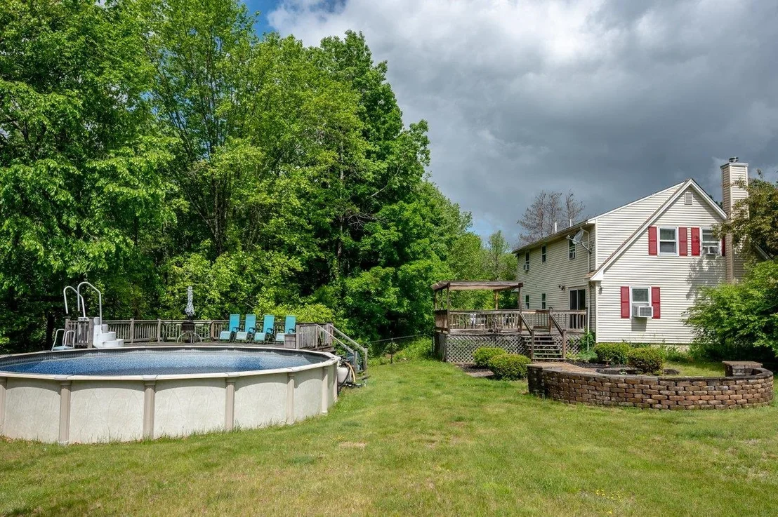 Photo of 154 Flagg