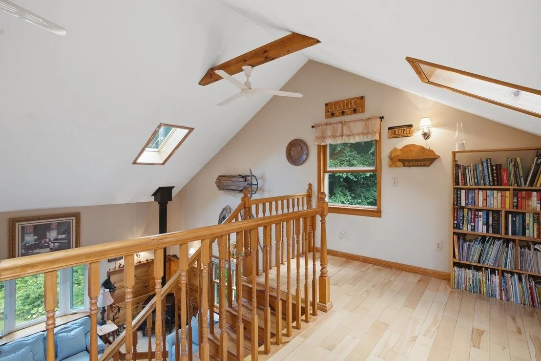 Photo of 87 B Hill