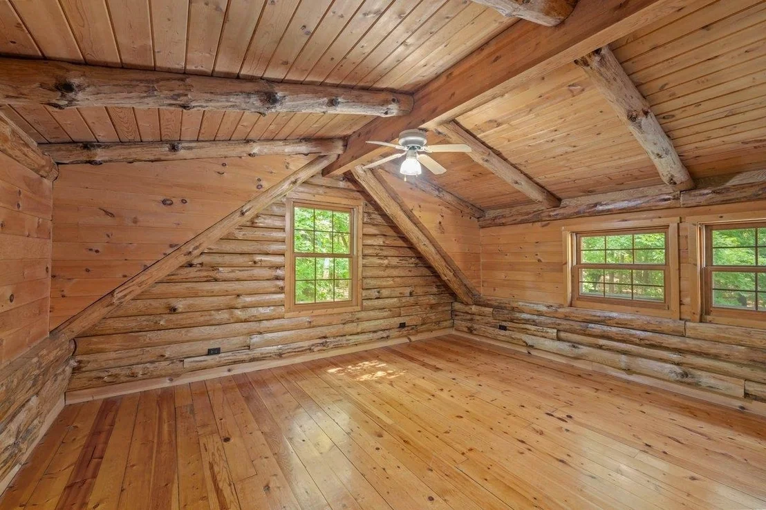 Photo of 34 Edwards Mill