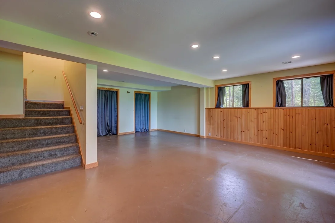 Photo of 36 Oak Ridge