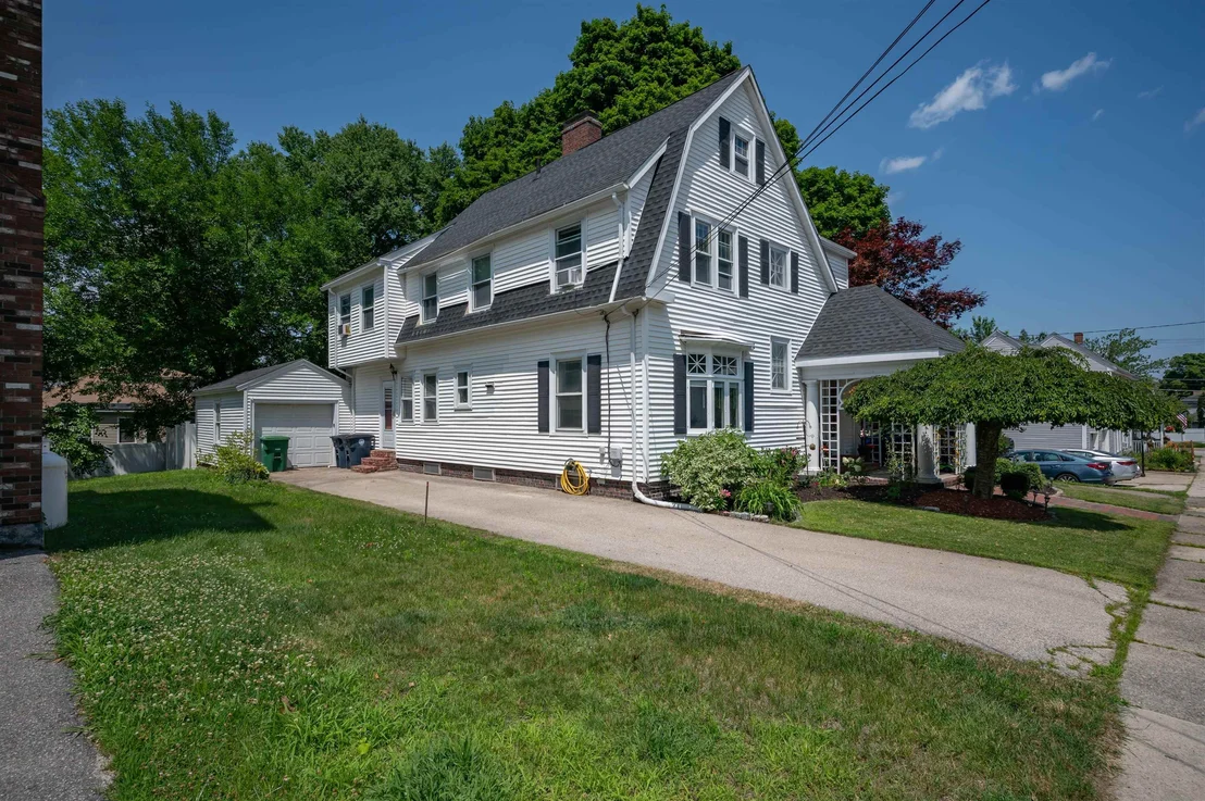 Photo of 3 Pratt