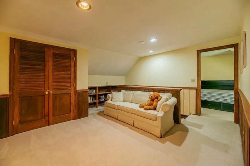 Photo of 1731 Three Maple