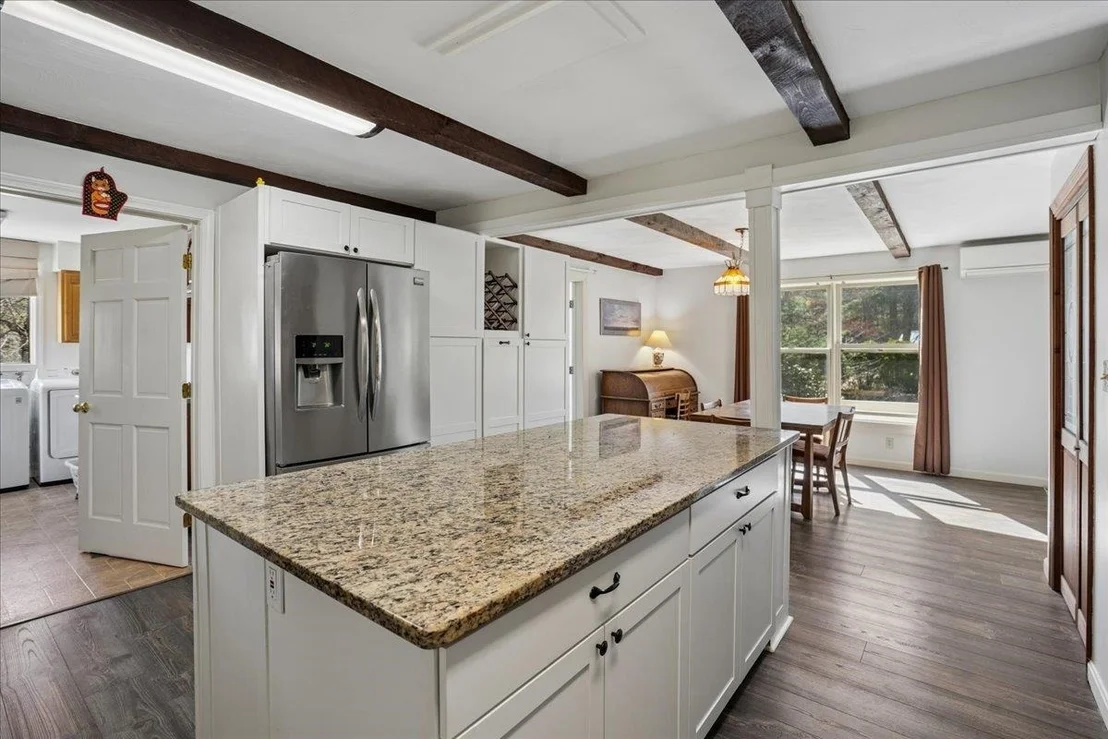 Photo of 326 Lockes Hill
