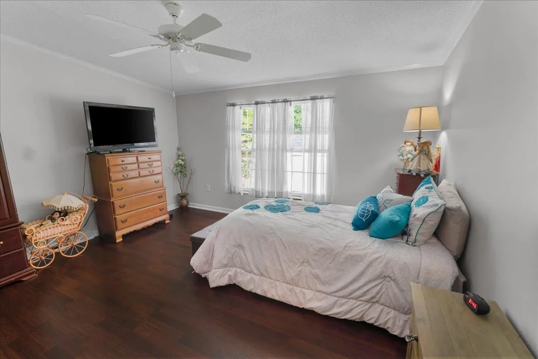 Photo of 8 Stonegate