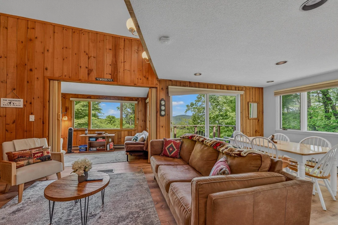 Photo of 139 Summit