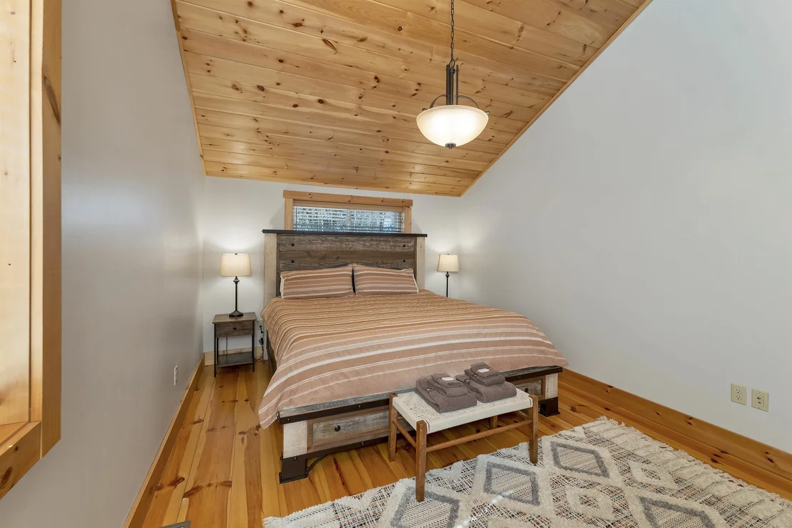 Photo of 4 Chandler Mountain