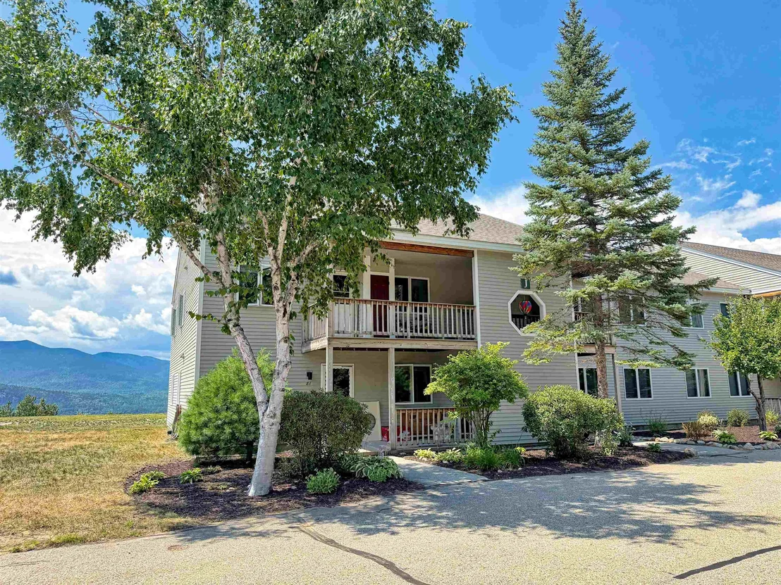 Photo of Unit J82 at J82 Eagle Ridge Condo