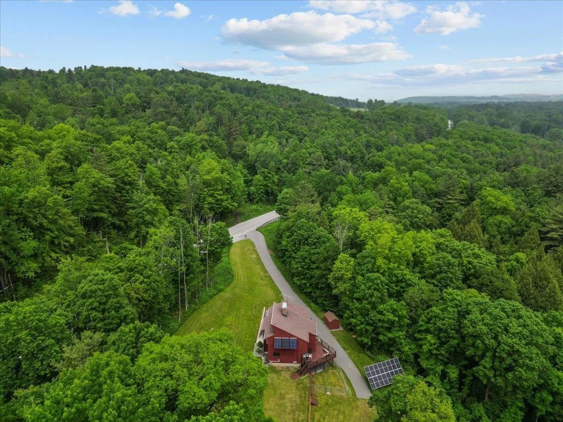 Photo of 215 US Route 7 North