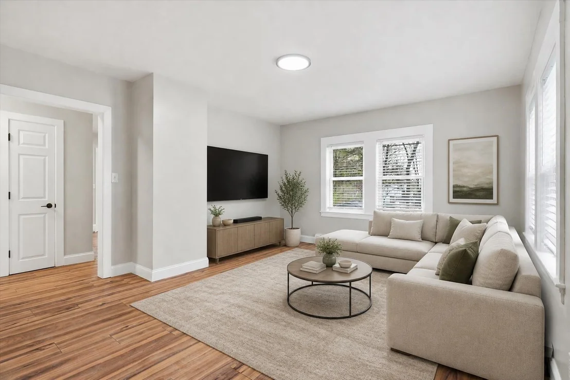 Photo of 293 Lawrence