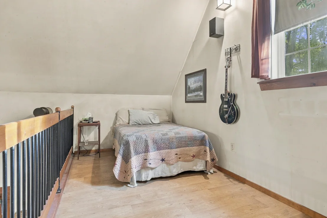 Photo of 328 Spring
