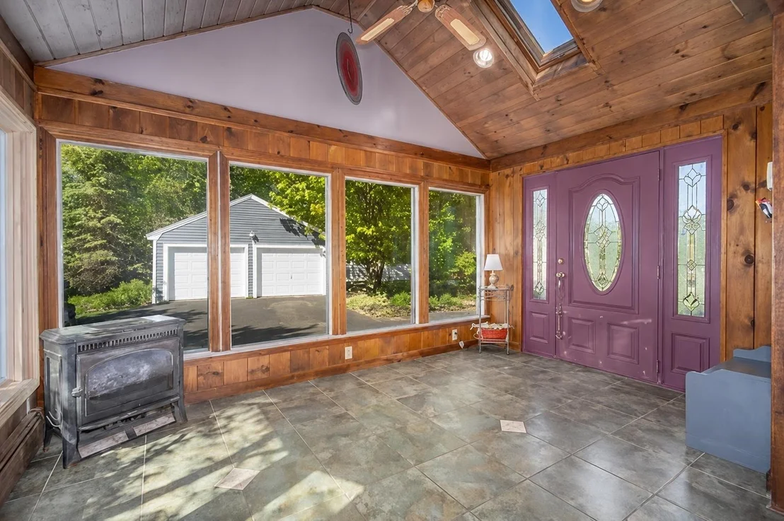 Photo of 140 Mountain View