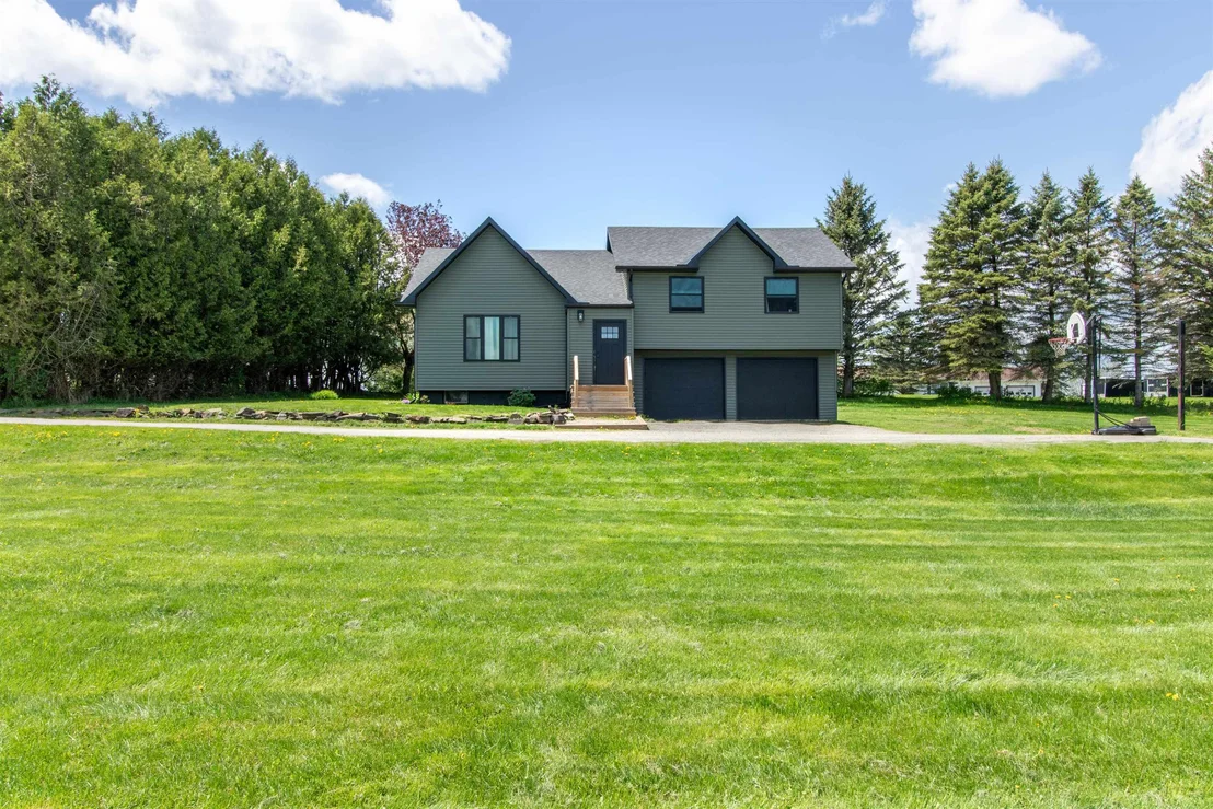 Photo of 287 Lakeview