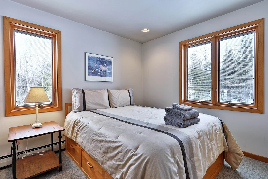 Photo of 426 Roaring Brook