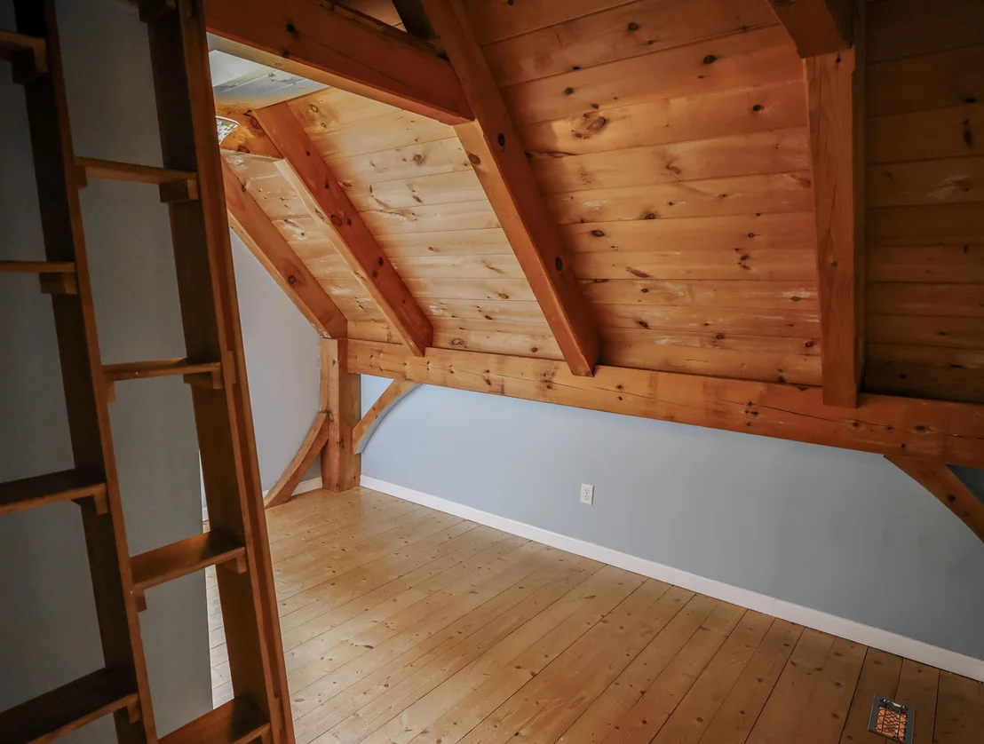 Photo of 570 Upper Meehan