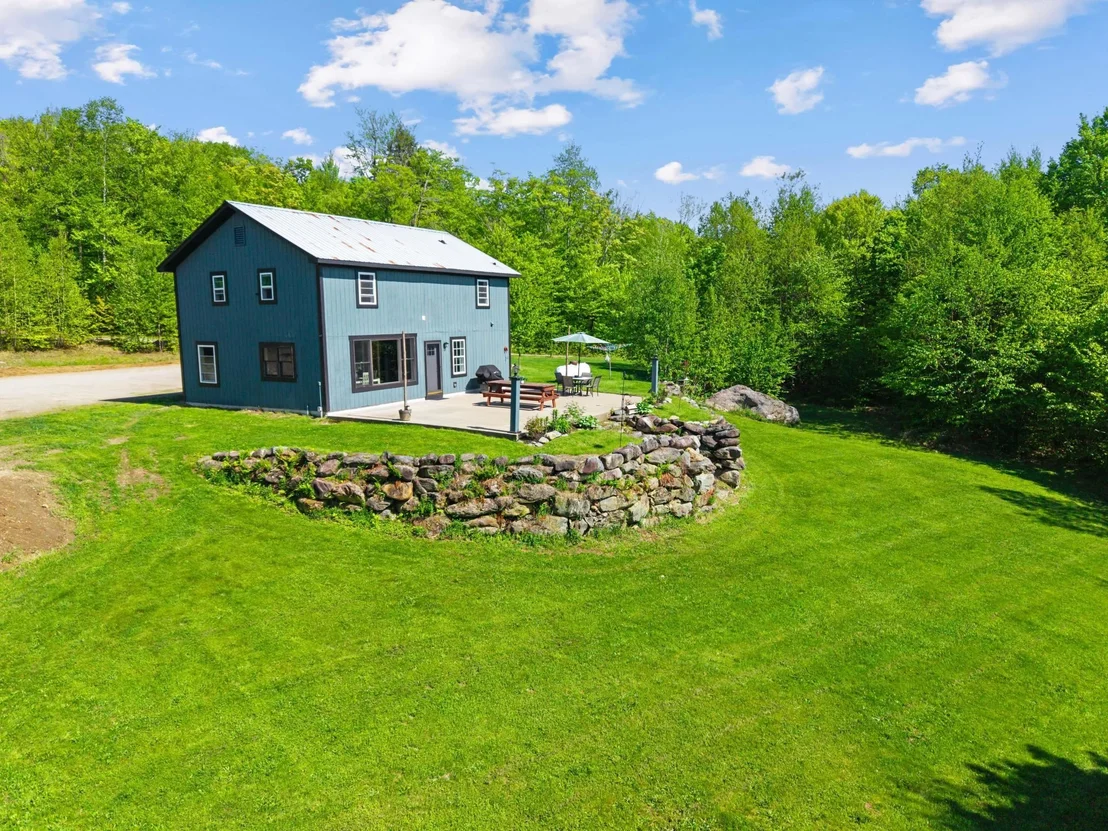 Photo of 559 Valley View