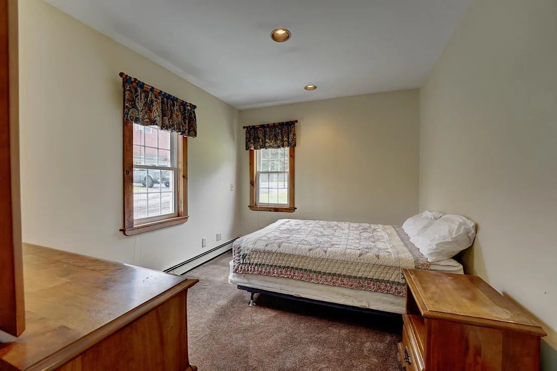 Photo of 236 Sagamore