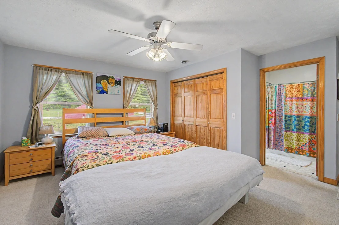 Photo of 2446 Carter Hill