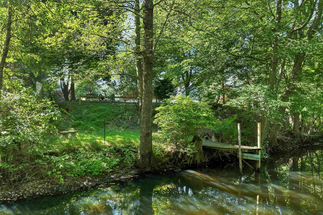 Photo of 4 Wells