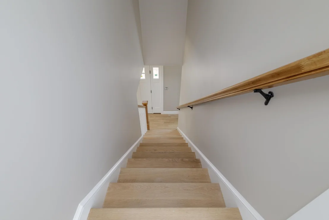 Photo of 527 North West