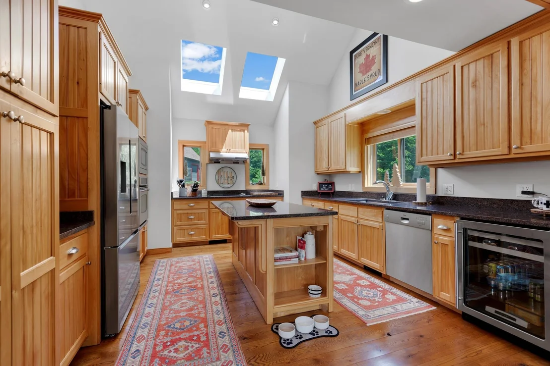 Photo of 476 Dix