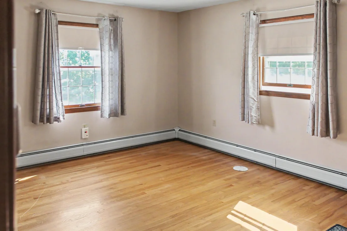 Photo of 141 Rivermount