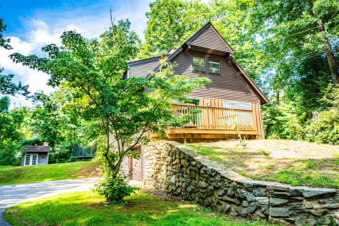 Photo of 52 Pond