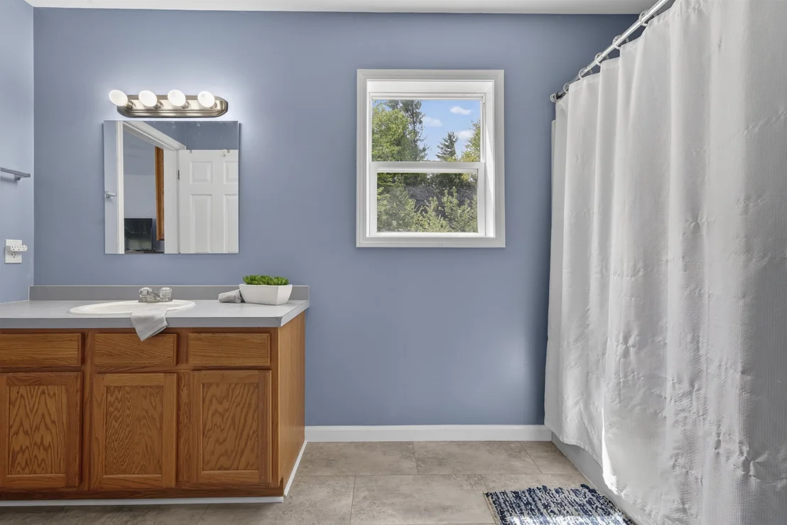 Photo of 112 Shaker