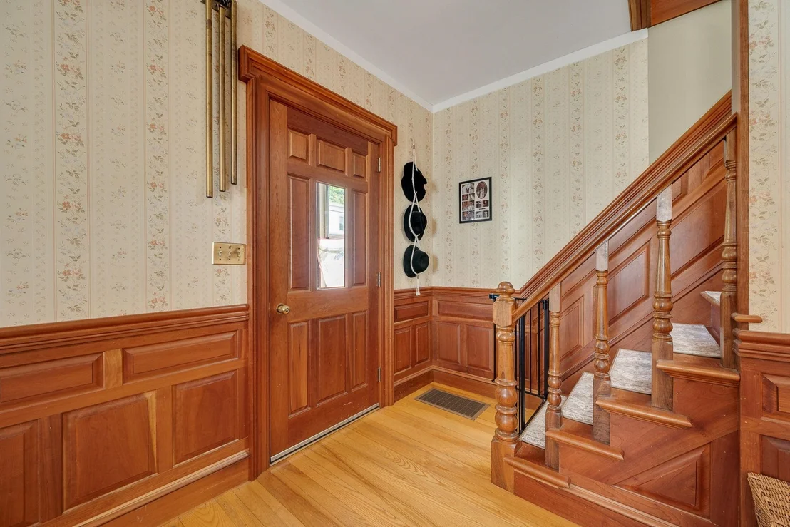 Photo of 145 Washington