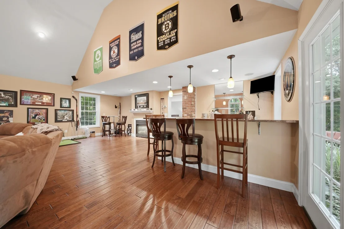 Photo of 17 Laurel