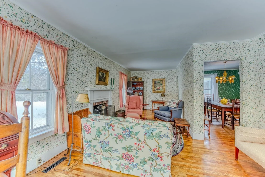 Photo of 249 Mountain View