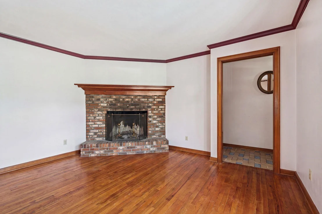 Photo of 72 Ledge