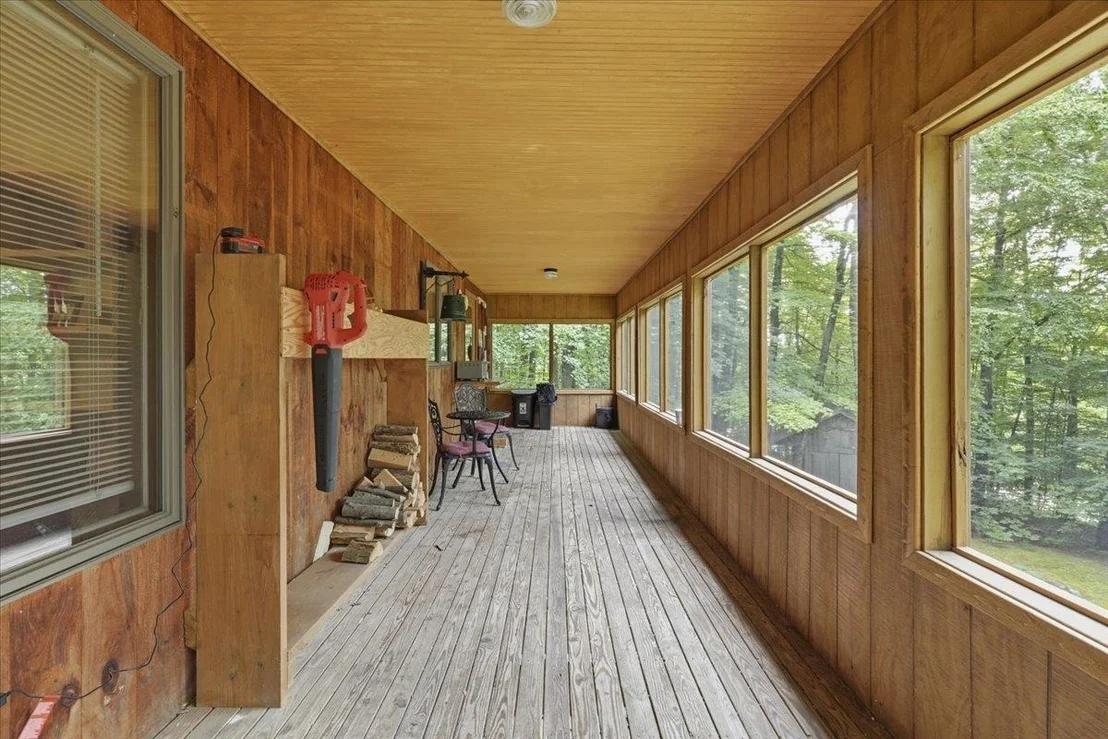 Photo of 17 Forest Ridge