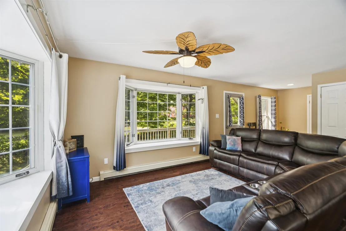 Photo of 352 Methodist Hill