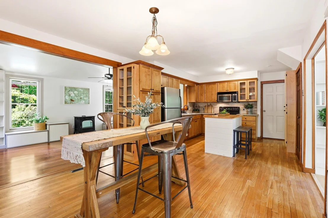 Photo of 110 Podunk