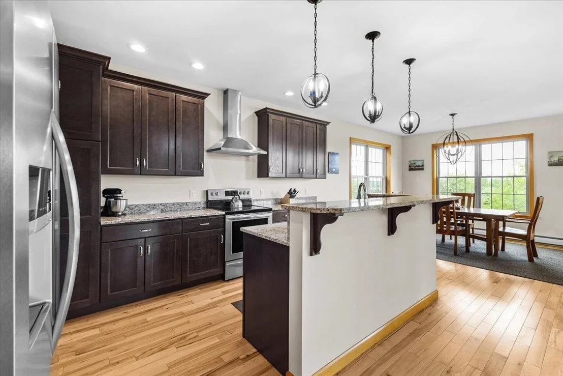 Photo of 28 Rileys