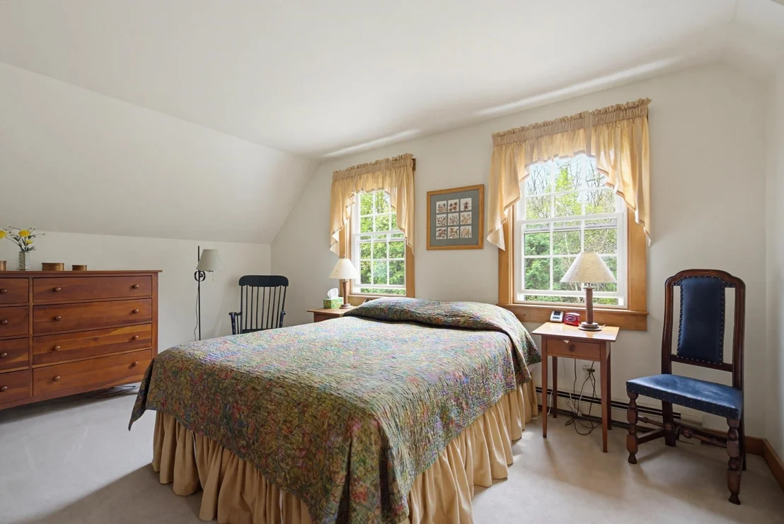 Photo of 22 Hillview