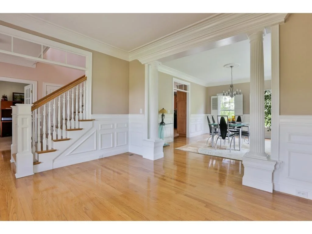 Photo of 357 N Amherst