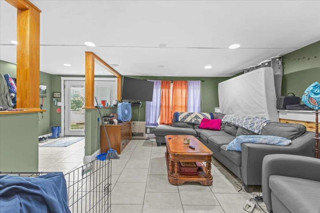 Photo of 413 Hibbard