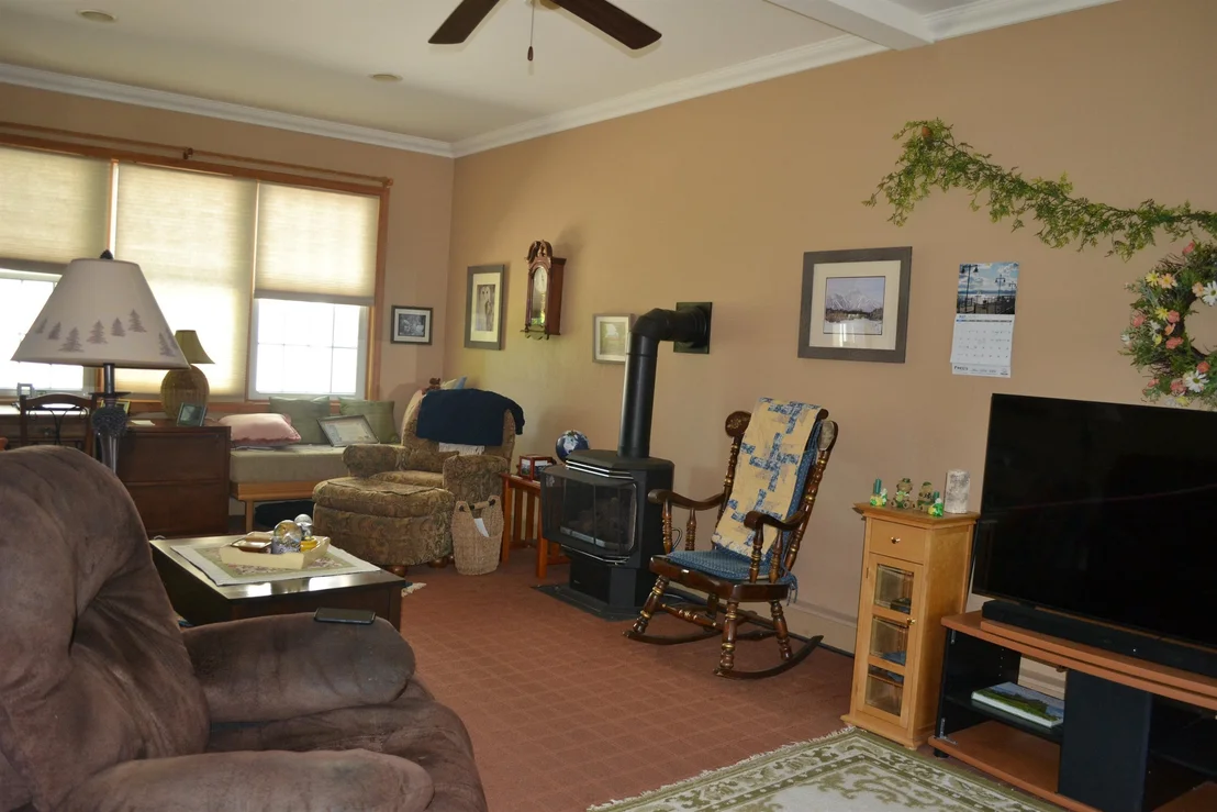Photo of 108 Morin