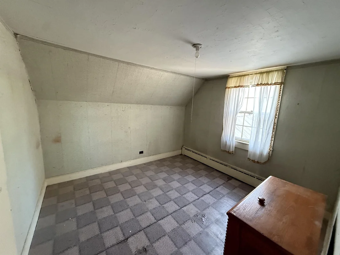 Photo of 17 Main